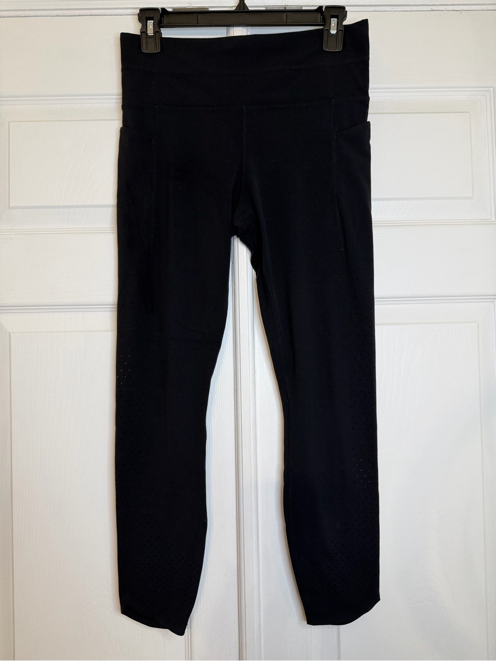 Athleta  Active Leggings with Cutout Design on Legs